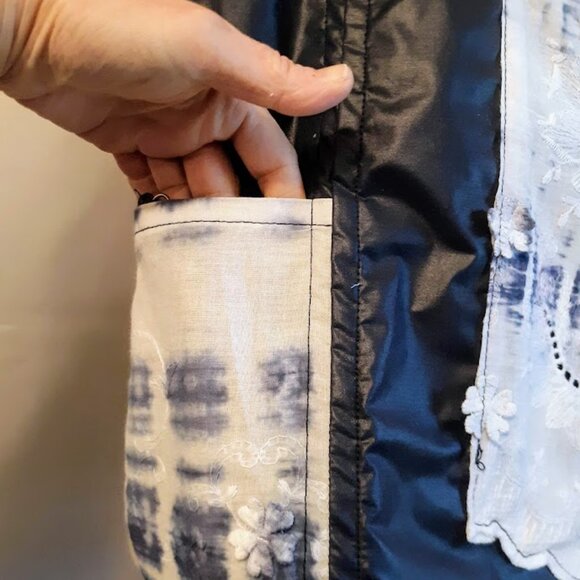 New Boho Lace Tie Dye Tote Shopper shoulder Bag Double handle Blue White KeyClip - Picture 7 of 12